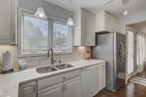 23 Sandcrab Court by Avantstay Private Home w/ Balcony & Grill! - Image 3