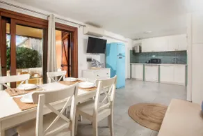 Große Wohnung auf dem Golfo di Marinella - Image 3