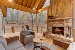 Luxury 3 Kings • Bunks •HotTub • Game • MovieRoom - Image 5