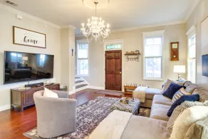 Chic Thomas Square Home in Walkable Location! - Image 5