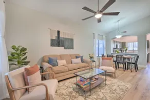 Sunlit Peoria Gem w/ Yard: Hike, Golf & Explore! - Image 2