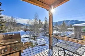 Modern Mountain Getaway, Walk to Grand Lake! - Image 3