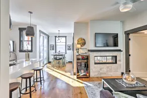 Modern Mountain Getaway, Walk to Grand Lake! - Image 4