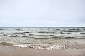 5 Mi to Point Beach State Forest: Home w/ Fire Pit - Image 3