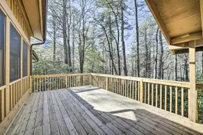 Sapphire Home w/ Grill & Pool Access - Image 3