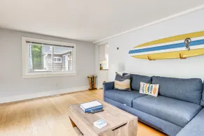 Hamptons Vacation Rental w/ Salt Water Pool - Image 5