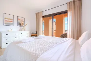 15 First line Penthouse with wonderful seaview near Duquesa Golf Manilva Andalucia - Image 5
