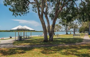 Waterfront Apt Maroochy River - Image 2