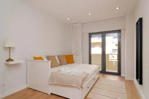 Modern 3 BDR Apartment with Balcony by LovelyStay - Image 4