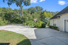 Luxury Florida | Safe Neighborhood | Pets Welcome - Image 3