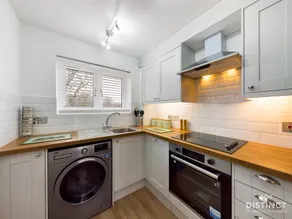 Newly Renovated, Pet Friendly, Garden and Parking - Image 4