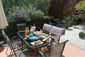 2 Bed House Sleeps 4 - Pool Sea Views Parking - Image 5