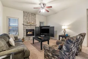 Silver Dollar Hideaway - Pet Friendly - Image 3