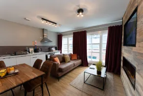 Contemporary Loft Living - Image 2
