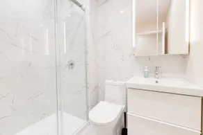 M11 | Mount-Royal Suites: 2BR + sofa bed - 29 - Image 5