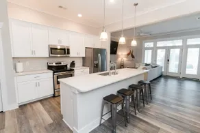 A Modern 4 Bedroom Beach House near VB Boardwalk - Image 2
