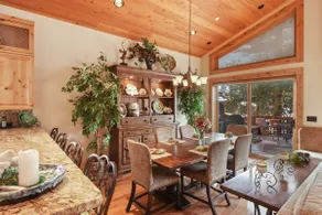 Wulf's Lodge at Olympic Valley - Unwind in Hot Tub - Image 2