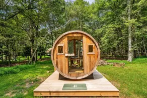 5 bedrooms, Hot Tub, Sauna, Game Room, Grill, Pets - Image 3