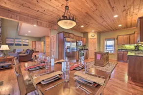 Spacious Slaty Fork Home ~ 12 Mi to Snowshoe - Image 2