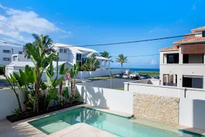 Palm Salt - Pet Friendly Beachside Villa in Palm Beach - Linen Provided - Min. 3 Night Stays! - Image 4