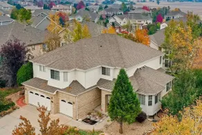 The Lily Pad | 1700sf Exec Suite w/ Kitchen & More - Image 2