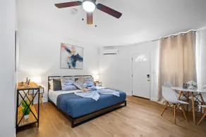 Stylish Burbank Guesthouse near Studios – King Bed - Image 3