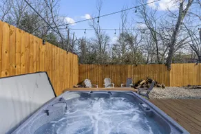 5th St Getaway w Sauna Hot tub Firepit & Game Room - Image 2
