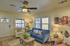 Ideally Located Chico Home - Fire Pit & Grill - Image 5