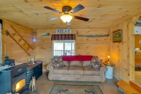 Cozy Catskills Home w/ Pond on 2 Acres! - Image 5