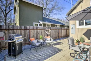 Centrally Located House in Chico w/ Gas Grill - Image 2