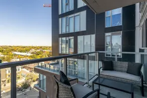 South Riverdale Suite with High-speed WiFi - Image 2