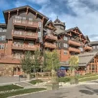 Luxury 3 Bedroom Ski In, Ski Out One Ski Hill Residence Located At The Base Of Peak 8 With Hot Tub Access - Image 5
