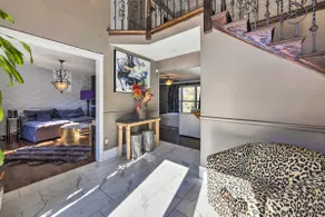 Saint Charles House Near Historic Downtown! - Image 4