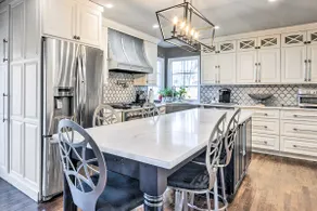 Saint Charles House Near Historic Downtown! - Image 2