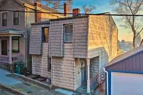 Cincinnati Home, Patio w/ Downtown Views! - Image 3