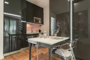 Infinitely Pink Suite Picasso-Inspired | REMS - Image 3