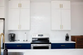Renovated 3BR/2BA | Riverwalk & 12-ft Island - Image 3