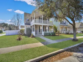 Coastal Quarters dog friendly, 4 bedroom home in Old Town Bluffton - Image 3