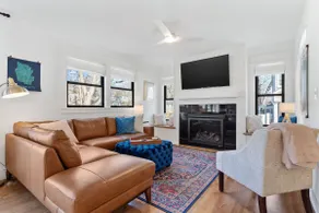 Prestige-Stunning Home W/Game Room+ Mins to Plaza - Image 2