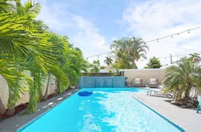 4 bedroom family reserve w/ pool+Solar Power - Image 2