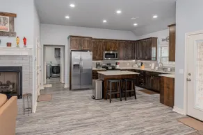 4Bdrm Internet Texoma Home Launch Nearby PetsCon - Image 3