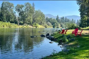 Loft Cabin 3 - Rogue River Resort - Image 3