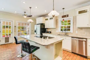 Conyers pool estate, sleeps 12 - Image 4