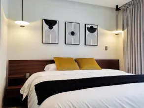 Zen Charm in Heart of Roma: Unique Osaka-Style Apt - Image 4