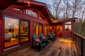 Gorgeous Family Lakefront w/ Hot Tub - Image 4