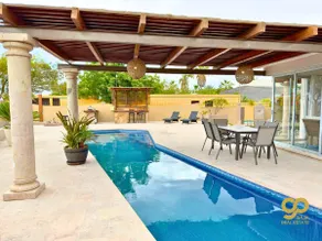 Oceanfront Escape: Pool, BBQ, & Sunset Views - Image 3