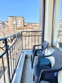 Central Apartment for 4 Guests Next to State Opera - Image 5