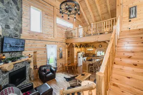 Saw'N Loggz | Log Cabin | SAUNA | AC | Rustic - Image 5