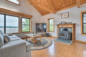 Lakehills Vacation Rental on Medina Lake - Image 2