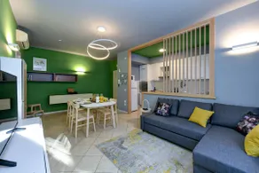 Desenzanoloft: Green - Image 2
